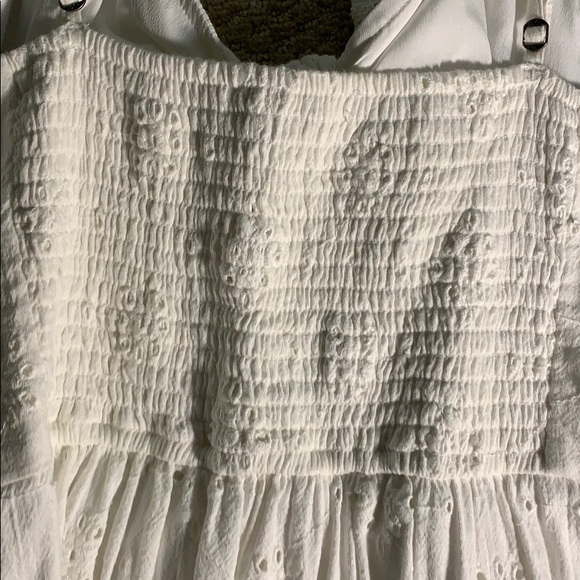 Hollister Embroidered White Tie Dress - Picture 5 of 5